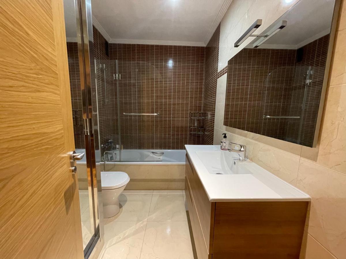 Oktheway Santa Eulalia Apartment บิลาการ์เซีย เด อาโรว์ซา ภายนอก รูปภาพ